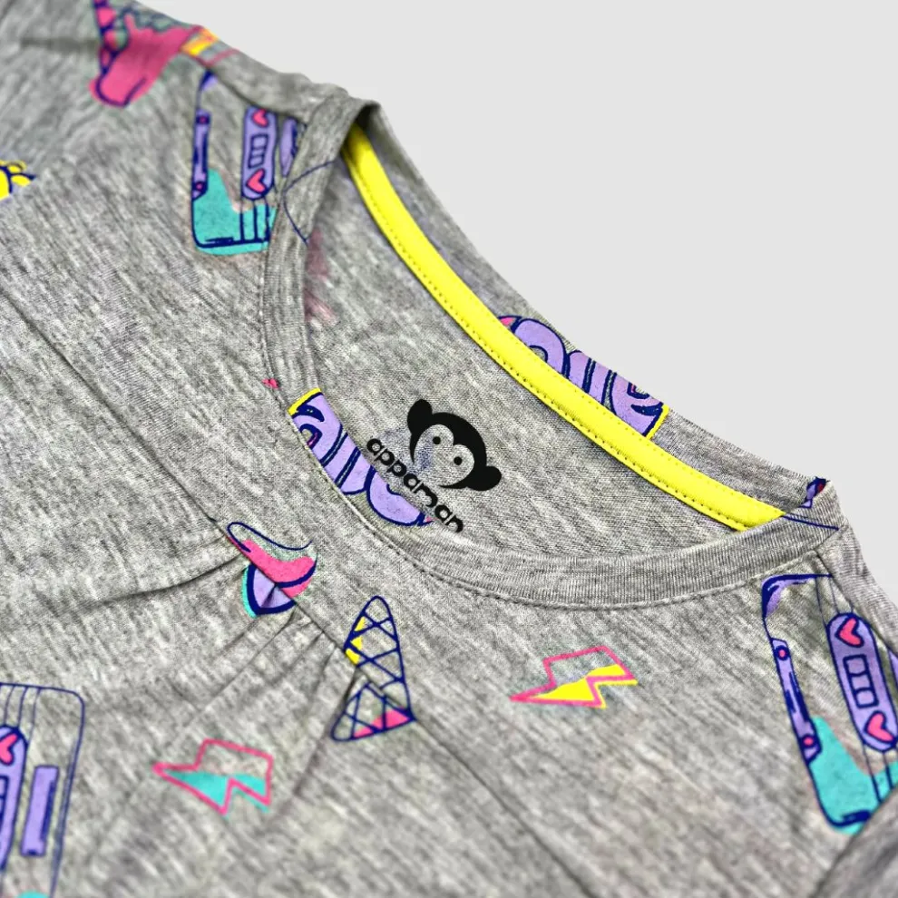 Elsa Tee