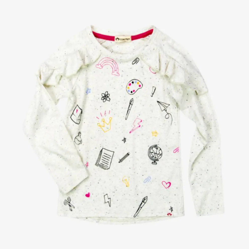 Amelie Tee